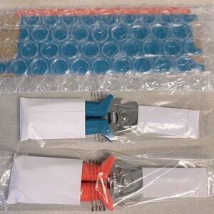 Professional Kitchen Shears X2 pairs with a bonus